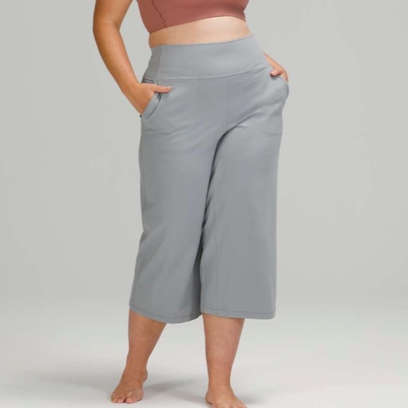 Lululemon Align Wide Leg Super-High-Rise Crop *23 Rhino Grey